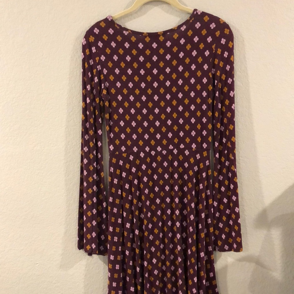 Dress - Picture 2 of 3